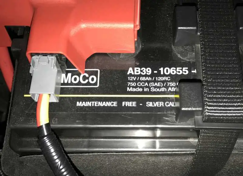 Autobatterie 68Ah mit start stop AGM